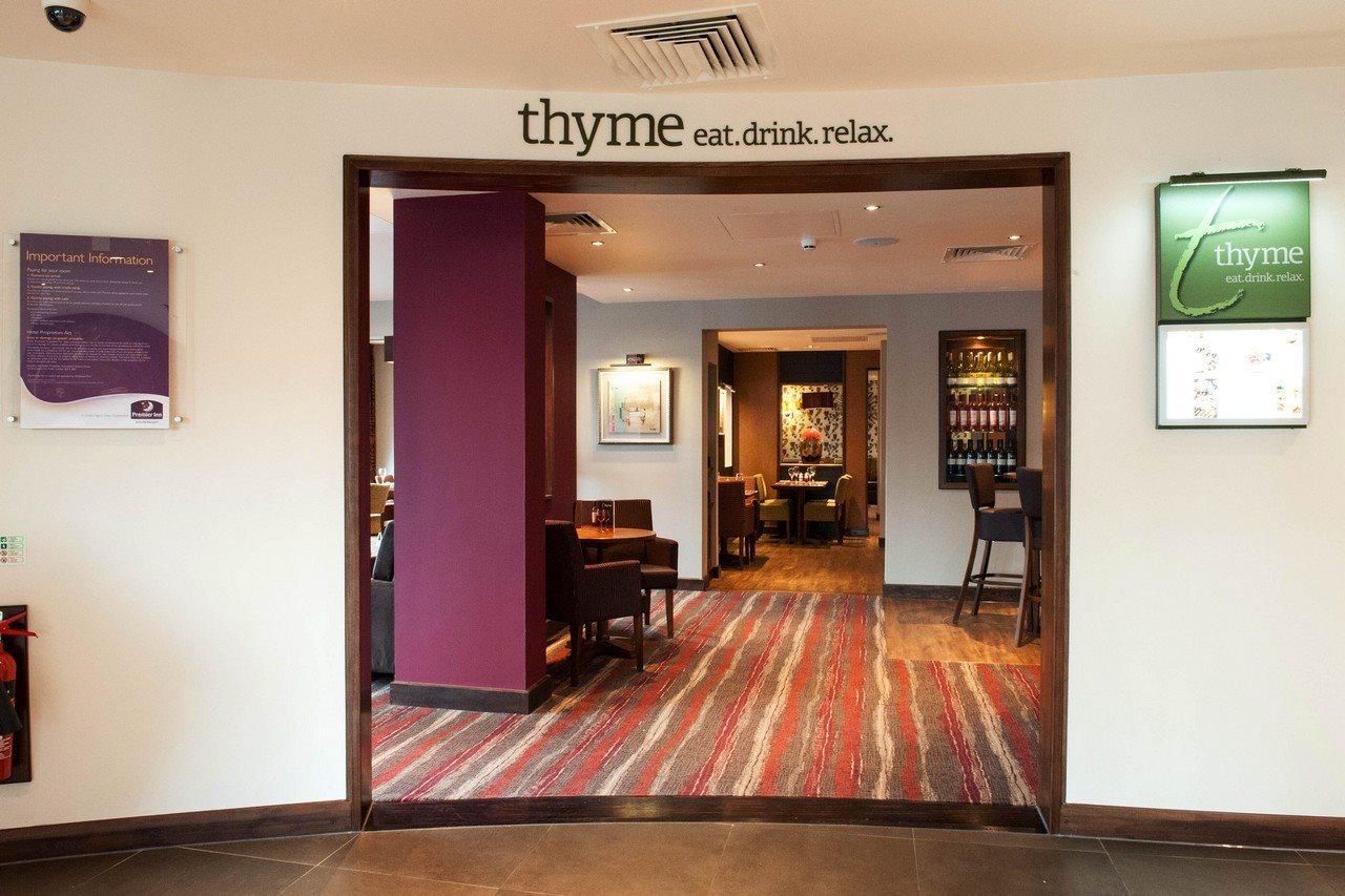 Premier Inn Canterbury City Centre Ngoại thất bức ảnh