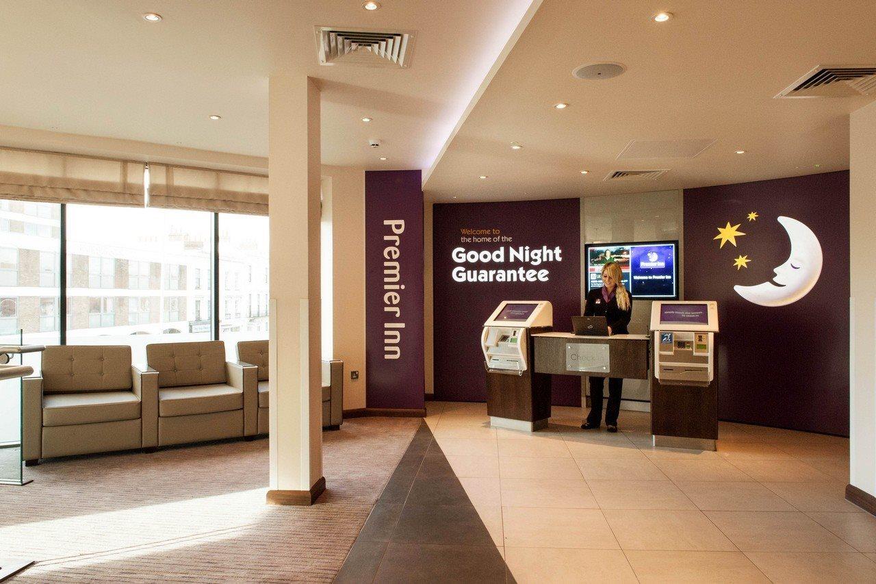 Premier Inn Canterbury City Centre Ngoại thất bức ảnh
